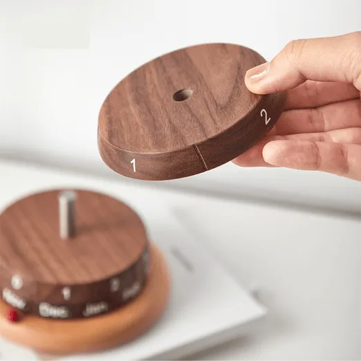 Jaxon Wooden Rotating Calendar
